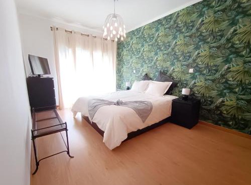 Stylish 1br in Gaia near Porto, sleeps 4 in Vila Nova de Gaia