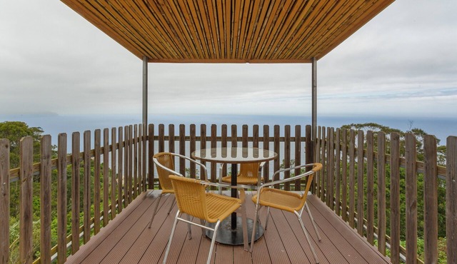 Sunset Village B Apartment with Sea View, Wi-Fi and Air Conditioning