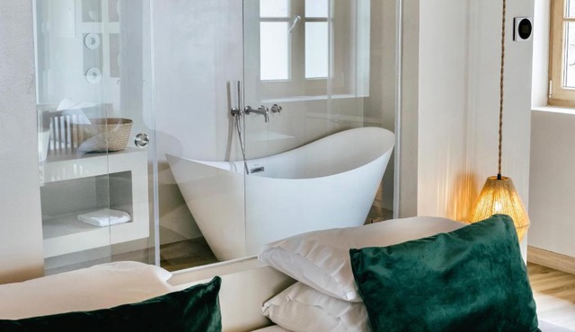 &Tales Villas Collection Óbidos - With Hotel Service and Breakfast
