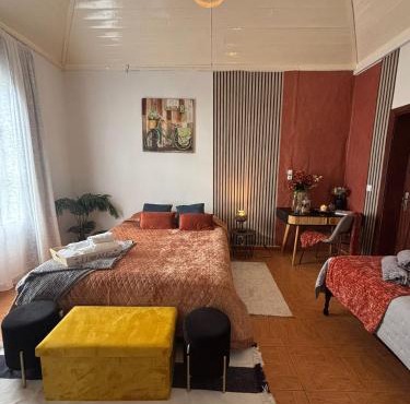 Thomas Suite Calheta