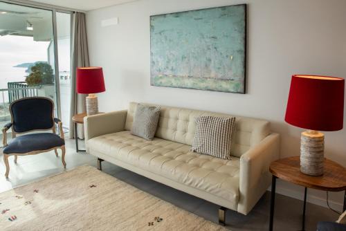 To see the sea apartment in Sesimbra