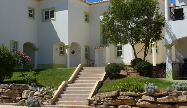 Townhouse Within Parque Da Floresta Golf & Leisure Resort, Western Algarve, Port