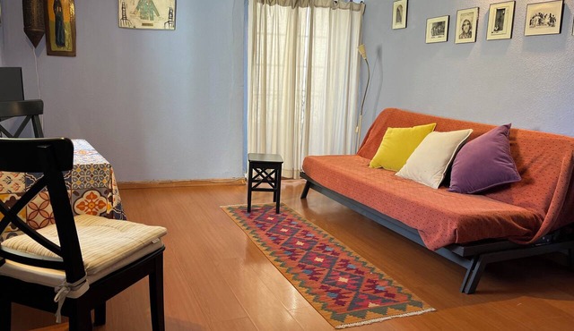 Traditional, Charming Alfama apartment Lisbon Center.