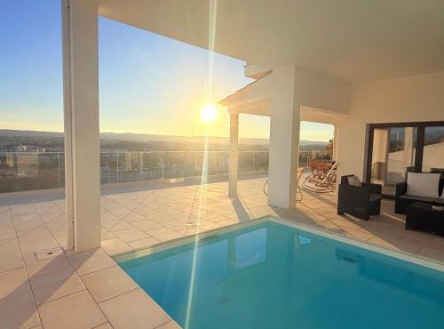 Vila Pombal Tomar - Luxury Apartment with private pool and Castle View