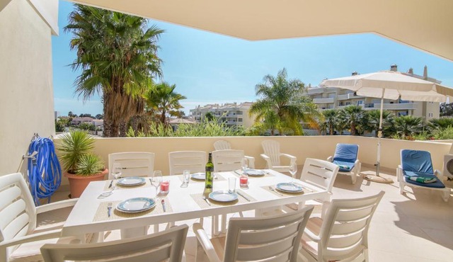 Vila Rosal Ad in Patroves