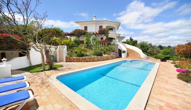 Villa Andressa - Three Bedroom Villa, Sleeps 6
