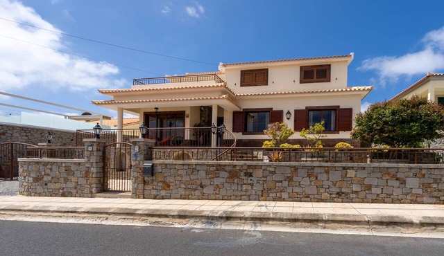 Villa Areal II by YOUR KEY in Porto Santo