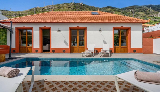 Villa Casa da Tia by Villa Plus in Machico