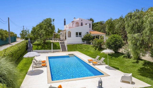 Villa Casa Pimenteira by Villa Plus