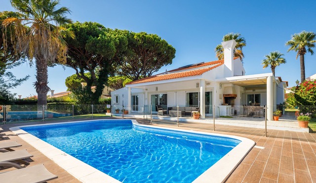 Villa Chloe in Vale do Lobo