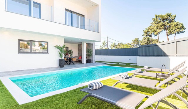 Villa Cuca - Modern villa with private pool close to the beach
