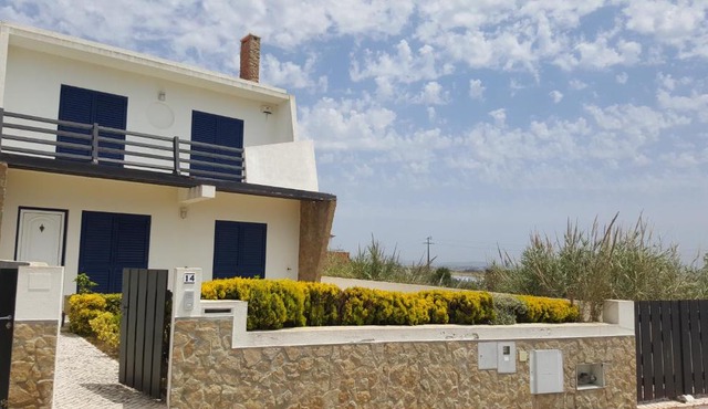 Villa da Praia Azul in Torres Vedras