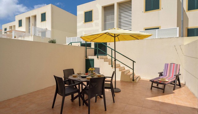 Villa Dragoeiro – Tranquility in Porto Santo in Porto Santo