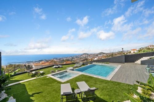 Villa Elizabeth - The View 1