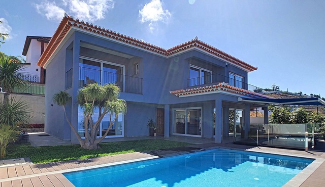VILLA ENJOY SEA - by MHM