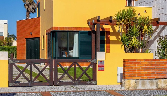 Villa Fernandos, Mira Beach