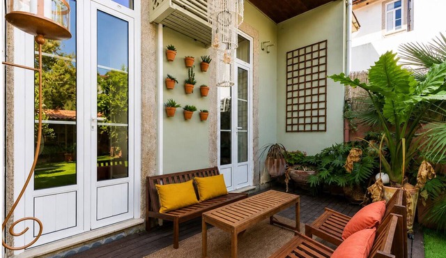Villa in Porto with private garden