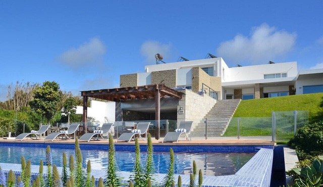 Villa Isis - Superb villa for 19, with magnificent sea views and two private swimming pools