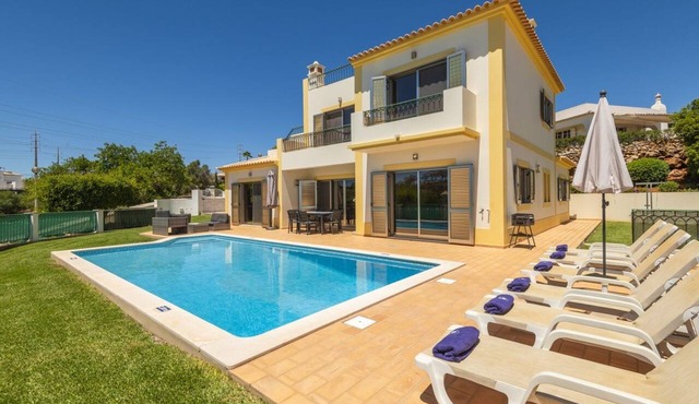 Villa Joana with Private Pool in Albufeira