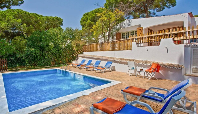 Villa Namibe – 4 Bedroom Villa with Private Pool near Albufeira Beaches