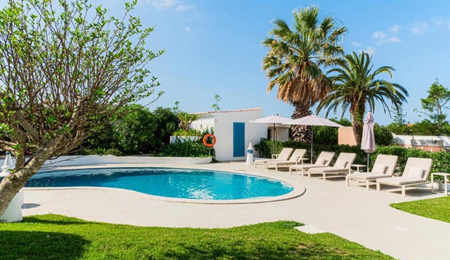 Villa Óscar by Garvetur in Lagos