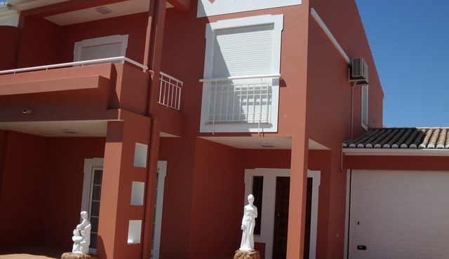 Villa Praia Porto e Mós