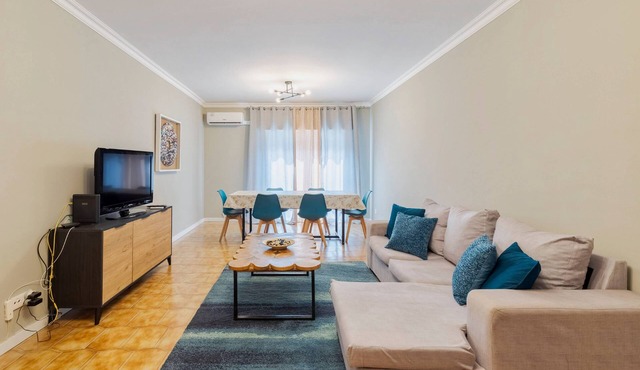 Viso Apartment - By Y Concept in Setúbal