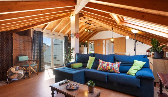 'Waves Inn' Surf, Beach & Relax. With Wi-Fi in Silveira