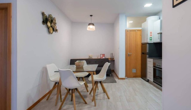 Welcoming Flats Terrace by HostWise in Vila Nova de Gaia