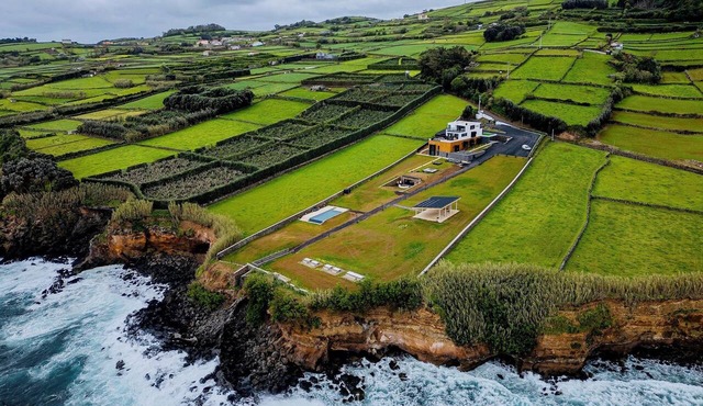 Xhale Azores
