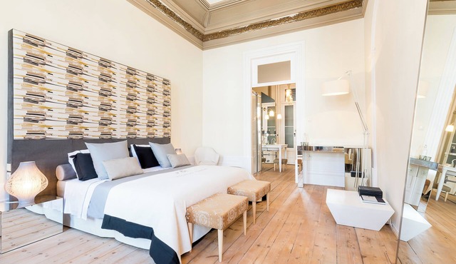 Yellow Suite - Charm Palace Porto Boutique Guesthouse