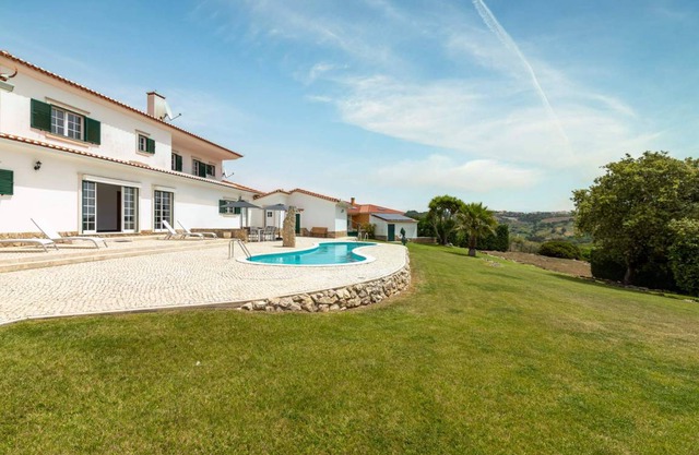 367 m² Villa ∙ 6 bedrooms ∙ 12 guests
