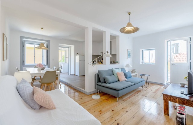 Alfama, Bright Spacious w/Terrace, by TimeCooler in Lisbon