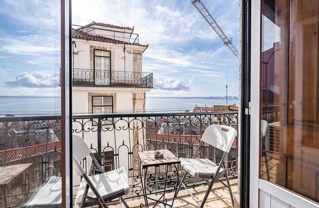 Brya Green Apartment, AC, Wifi in Lisboa