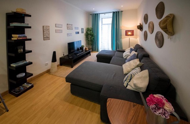 Charming Tejo House, 2 bedrooms, Cacilhas center in Almada