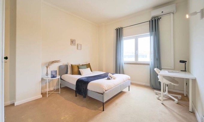 Lumiar Other | 100 m² Shared room ∙ 1 bedroom ∙ 1 guest
