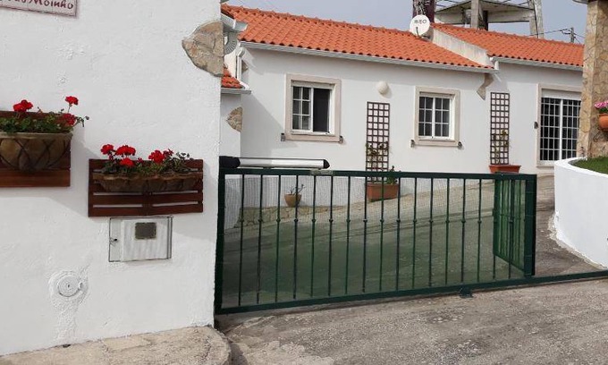 Carvalhal House | 120 m² House ∙ 2 bedrooms ∙ 4 guests