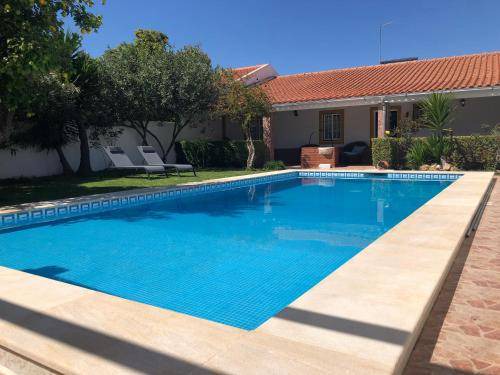 Casa Branca House | 150 m² House ∙ 3 bedrooms ∙ 6 guests