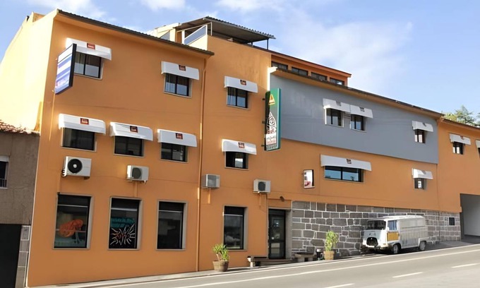 Sao Dinis Bed & Breakfast | 16 m² Bed and breakfast ∙ 3 guests