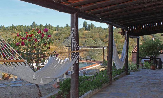 Avis Villa | 3500 m² Villa ∙ 3 bedrooms ∙ 6 guests