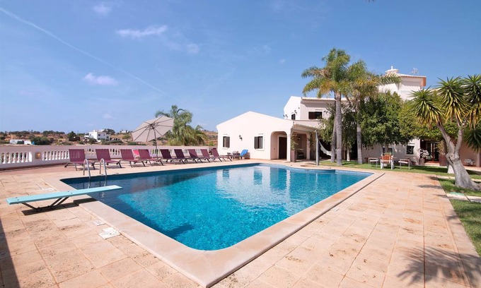Conceicao Villa | 400 m² Villa ∙ 6 bedrooms ∙ 12 guests