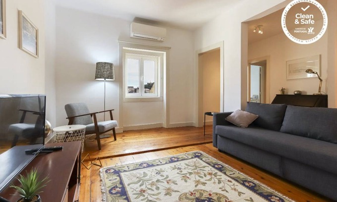 Sacramento Apartment | 80 m² Apartment ∙ 2 bedrooms ∙ 6 guests