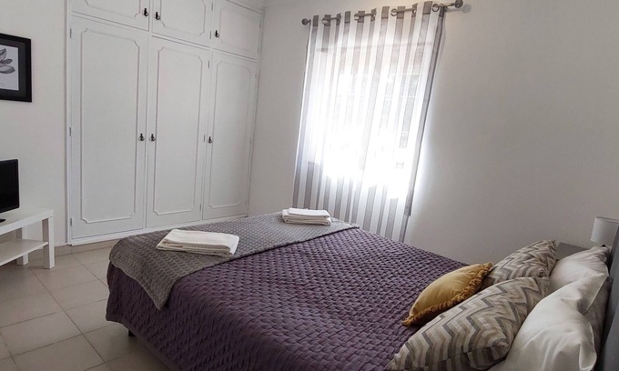 Vila Nova de Milfontes Apartment | Apartamento Delfino T2 R/C