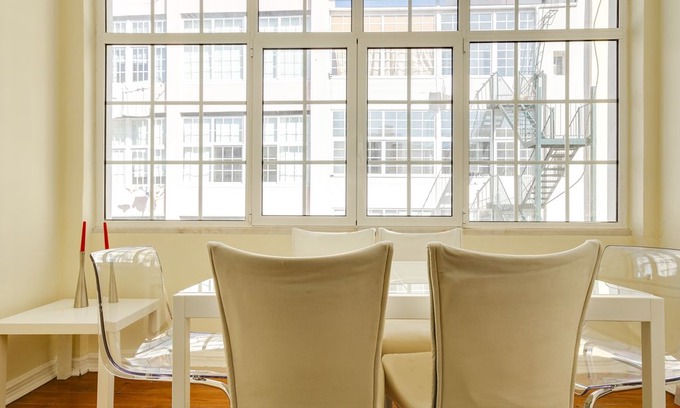 Sao Jorge de Arroios Apartment | Bright 3bed/2bath apartment in central Lisbon