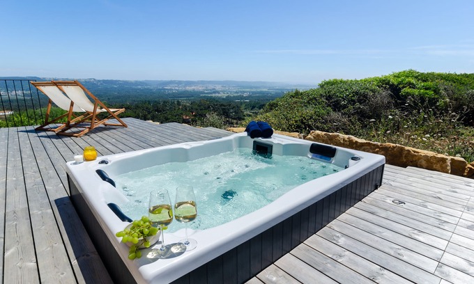 Sao Martinho do Porto Apartment | Moinho Pangeia - Outside jacuzzi with stunnig view