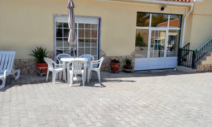 Lourinha House | 200 m² House ∙ 8 bedrooms ∙ 16 guests