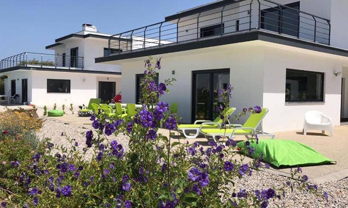 Lourinha Villa | 15 m² Villa ∙ 4 bedrooms ∙ 8 guests