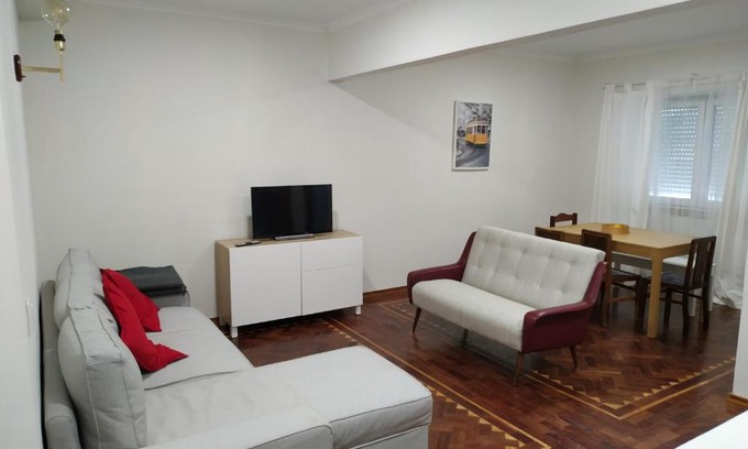 Santa Maria e Sao Miguel Apartment | Sintra Casa da Portela III