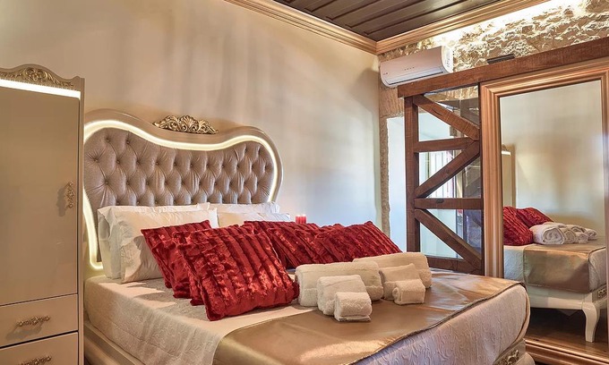 Coimbra City Centre Hotel | Solar Antigo Luxury Coimbra