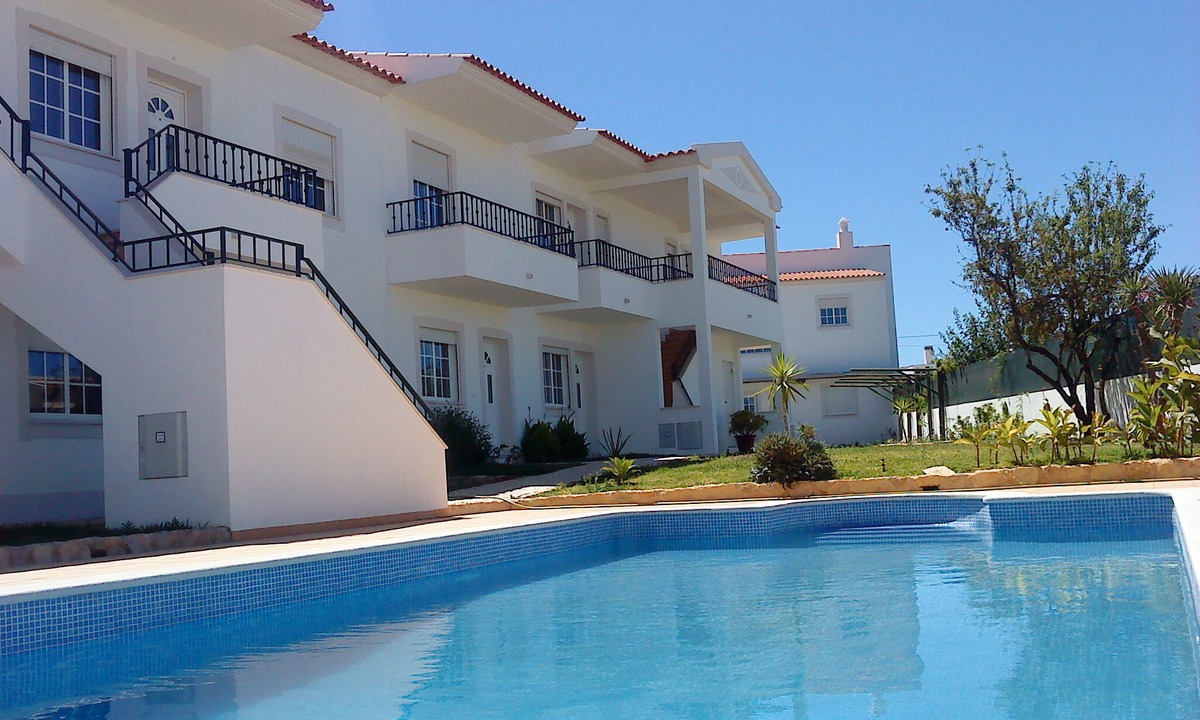 Vale de Carro Apartment | Captivating 1-bed Apartment in Olhos de Agua